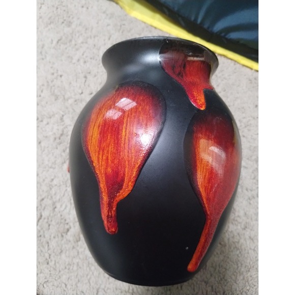 Volcanic Lava Glaze Vase Made In England Orange And Black - Picture 2 of 6